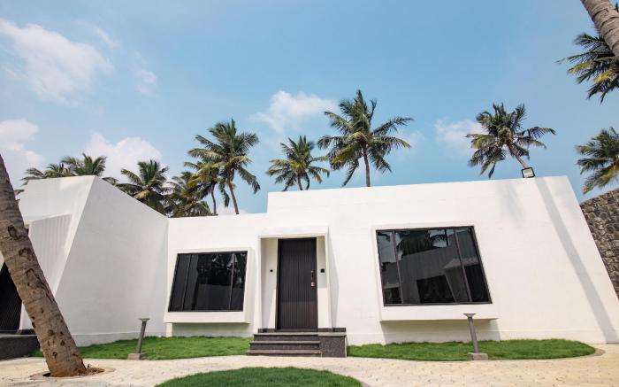 The Saravi Resort 