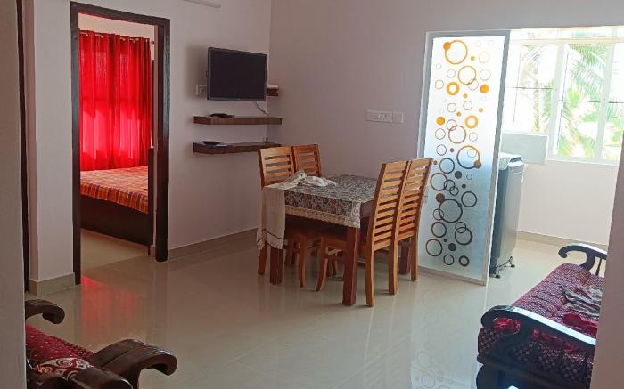 TWO BHK Furnished Flat Near-200 m-Guruvayur Temple