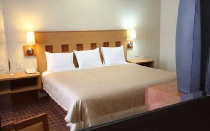 Hotel Mirabel
