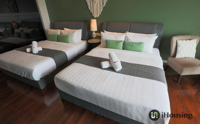 The Shore 4Pax Room Gigantic Pool 2106 | I Housing