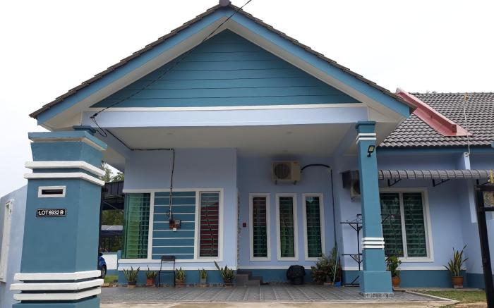 Aaira Homestay Marang-Muslim Only