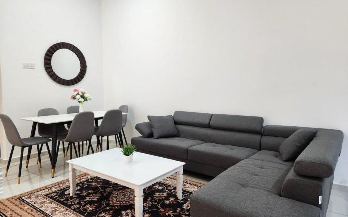 Sara Homestay - UMT, UniSZA, Airport, Beach