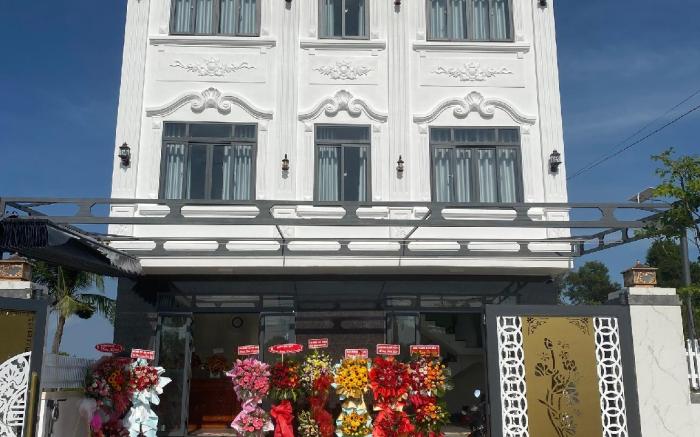 Hotel Hòa Bình