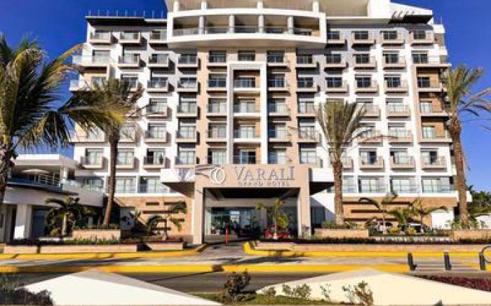 Varali Grand Hotel