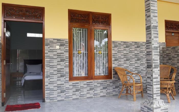 RedDoorz Plus @ Singaraja                                                                   