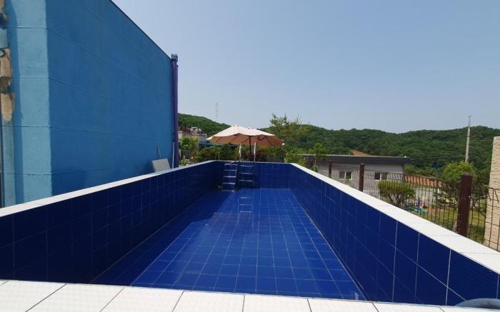 Jjongi and Mary Pet Friendly Pension