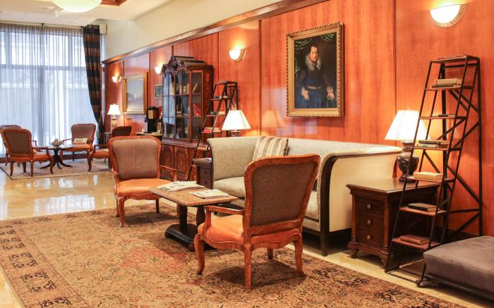 Hotel Providence, Trademark Collection