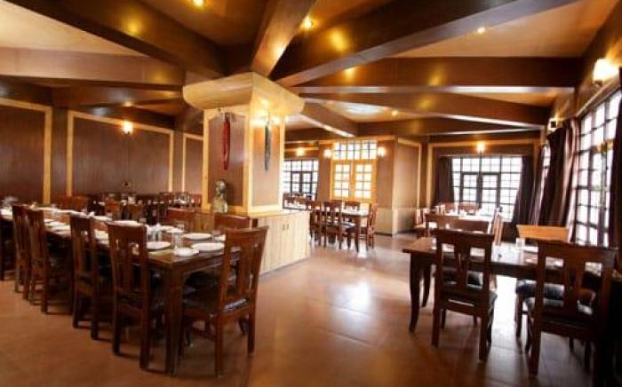 NAINI CHALET RESORT