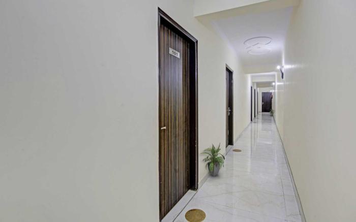 Hotel O Sky Residency