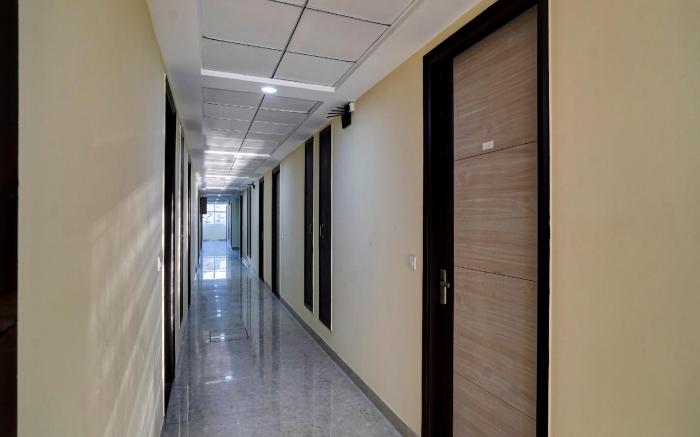 Hotel O Mt Corporate Suites Pari Chowk Near Pvr Ansal Plaza Greater Noida