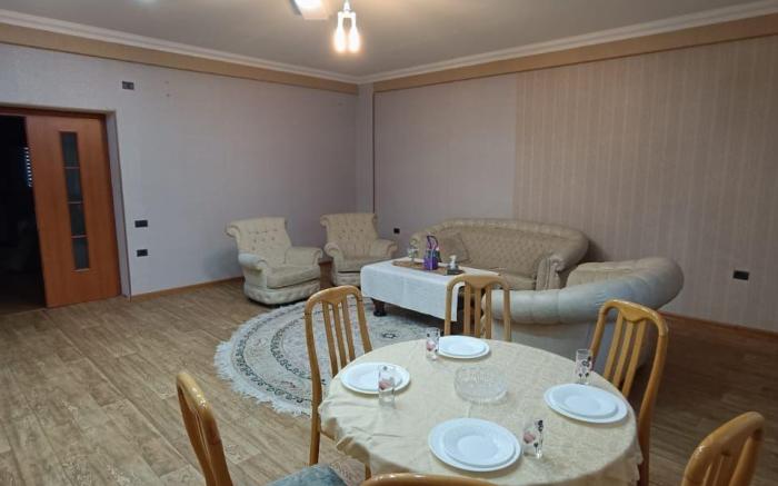 House for daily rent