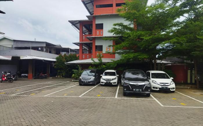 OYO 92098 Kost Orange Syariah