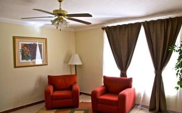 Del Marques Hotel and Suites