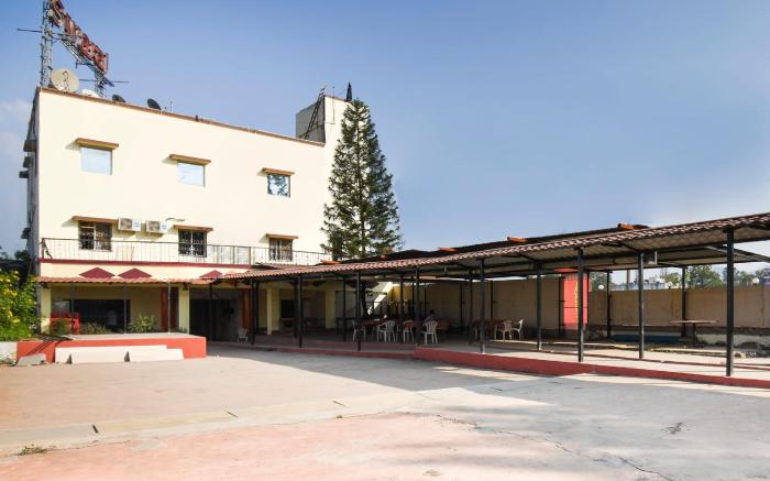 Hotel O Swaraj Bar And Resto & Lodging