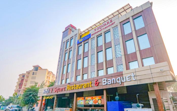 FabHotel V Square