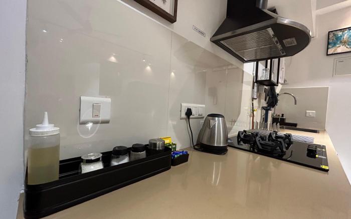 New York Studio @Hiranandani Thane