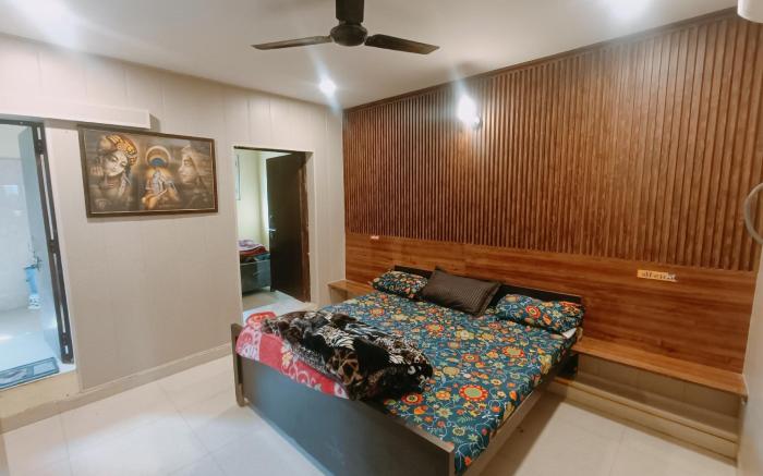 BHARGAVA ASHRAM YATRI NIWAS
