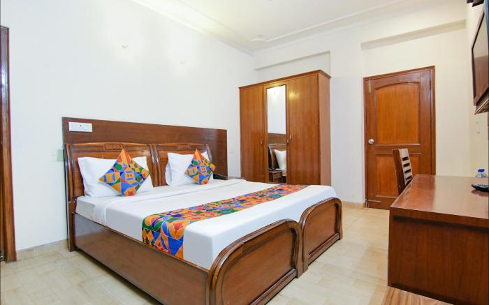 FabHotel SKS Excel Inn