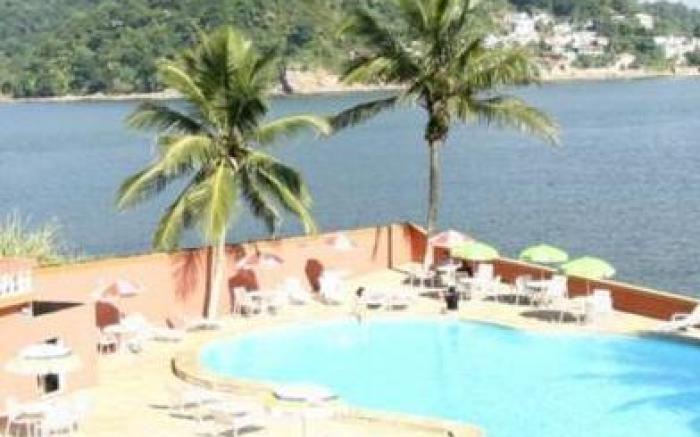 Ilha Porchat Hotel