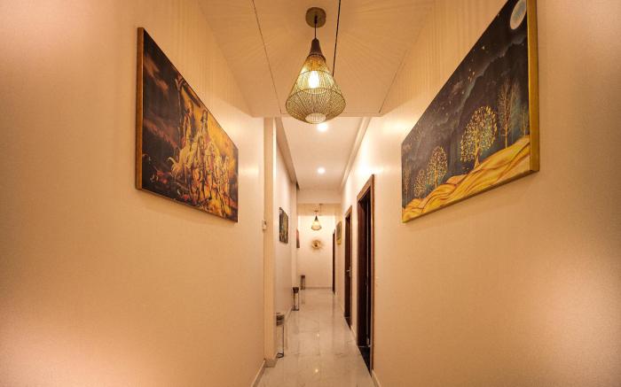 Mokshda Premium Hotel And Restaurant