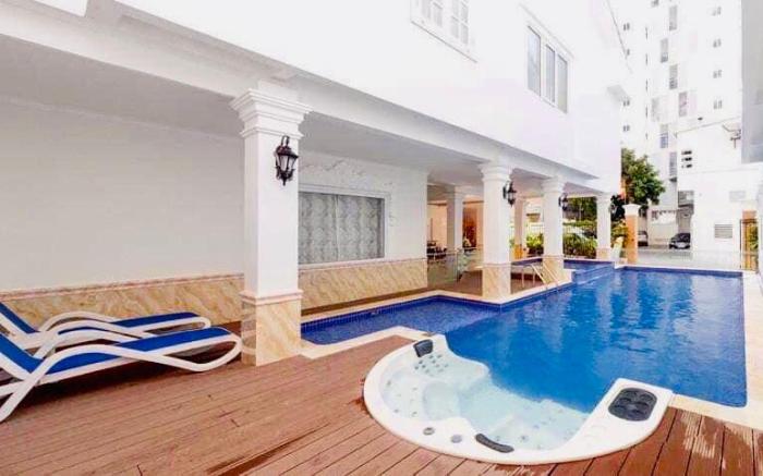 Anna Luxury Apartment
