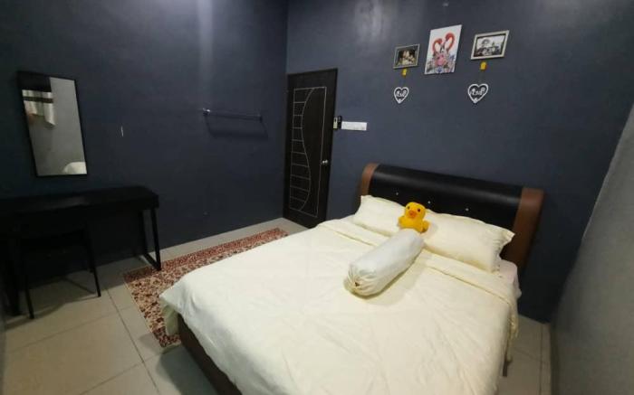 RR BAITI HOMESTAY (MUSLIM ONLY)