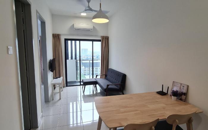 TRS- M Suite 3 @ Menjalara, 5 min Desa Park City