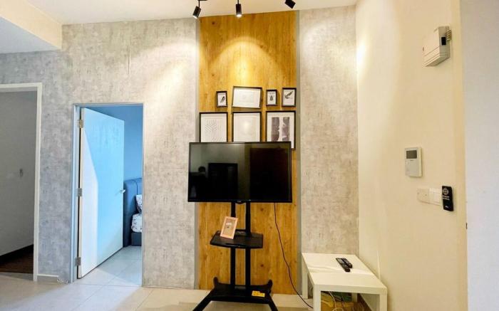 Stylish 4BR - 8pax Near Sunway & Midvalley 中文房东