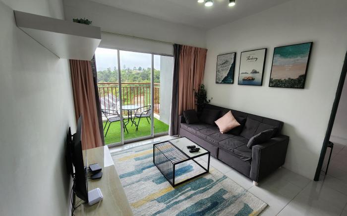 Sweet Home Emerald Avenue (10Pax) G12 (Wifi)