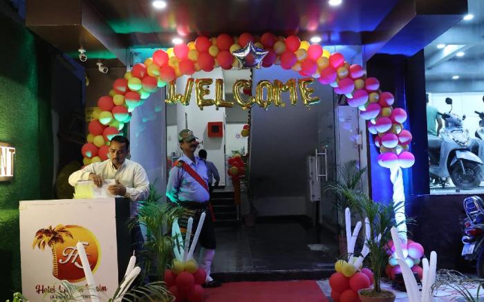 HOTEL GOLDEN PALM