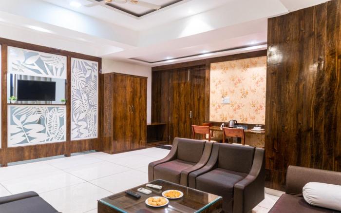 JMC HOTEL S GRANDE