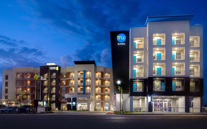Tru by Hilton Galveston