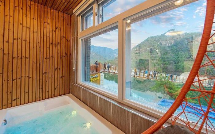 BS Jecheon Pension