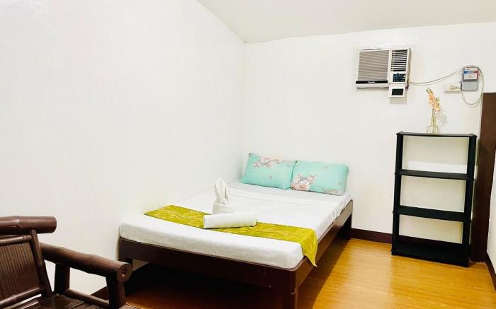 Amancio's Balai Room|SharedBath-Central Location