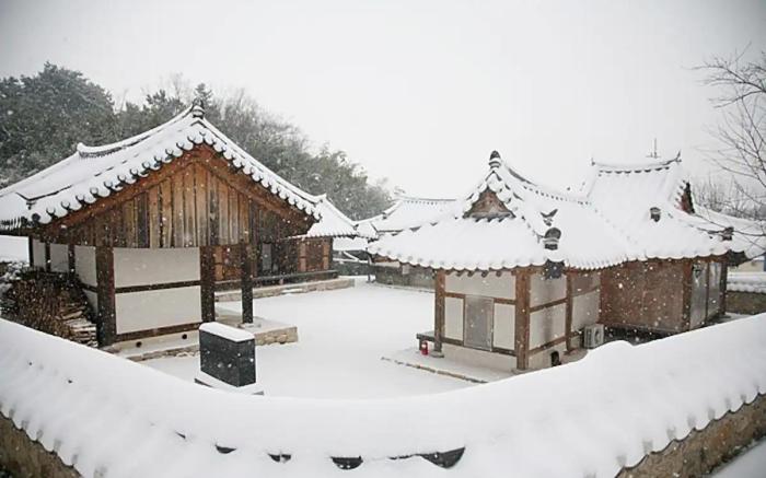 Dobong Seodang