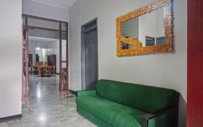 Super OYO 92134 Bogor Guest House