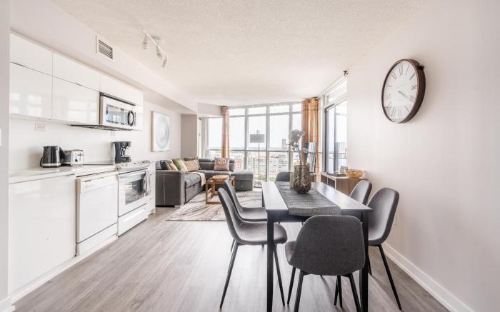 GLOBALSTAY. Elegant Downtown Apartments