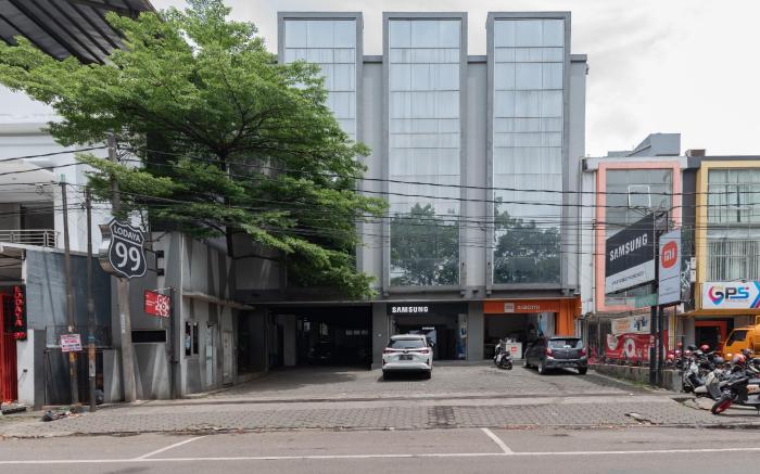 RedDoorz @ Pelajar Pejuang 3
