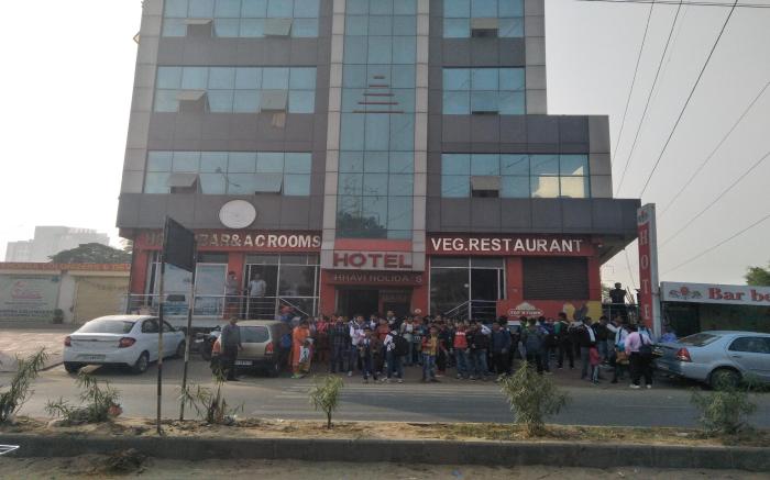 Hotel Chhavi Holidays