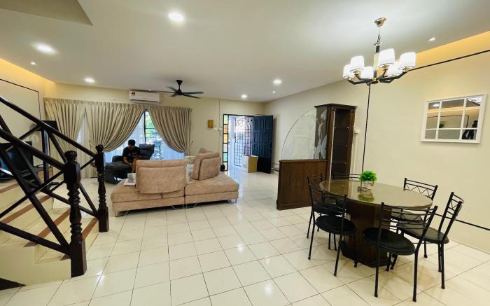 Ipoh 42 Symphony 12pax 4Bedroom 3bathroom 3carpark