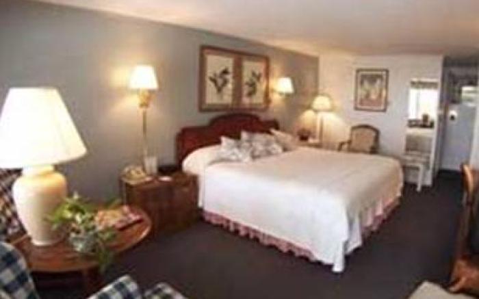 Mount Battie Inn