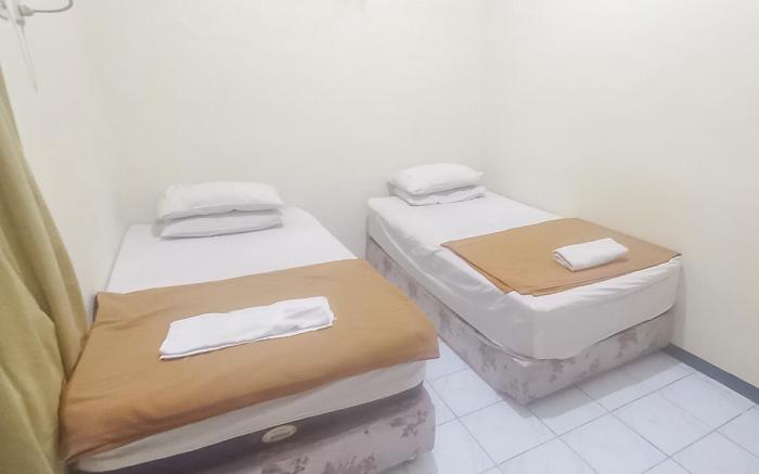Hotel Malang near Alun Alun Malang RedPartner