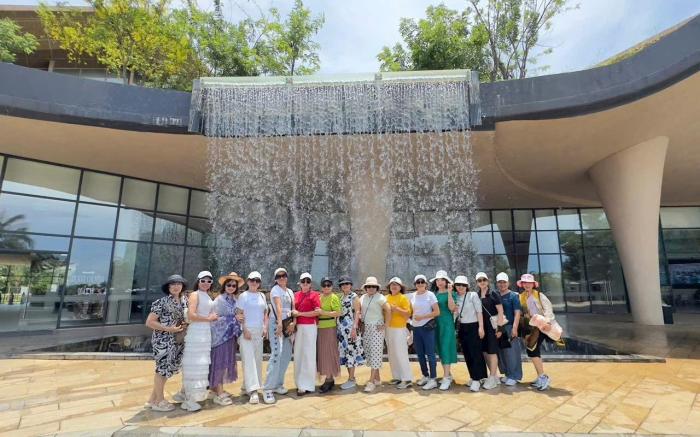 nhà nghỉ blue sapphire (hotel)