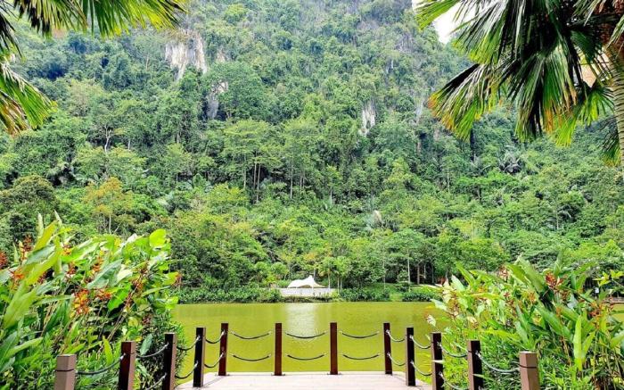 Ipoh | Lakeside Residences 7 Pax with Amazing View