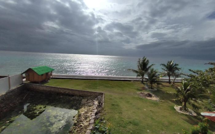Mosah Villa Oslob Beach Resort