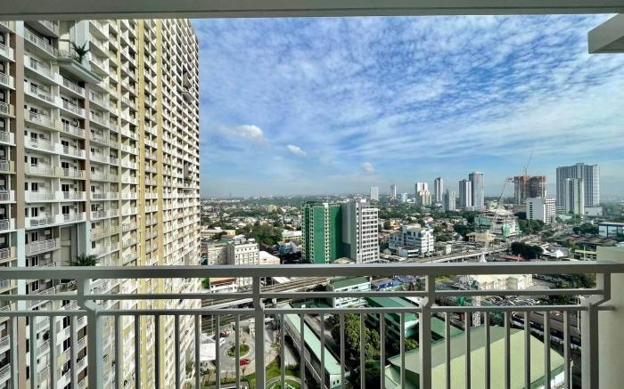 Araneta Center Cubao Condo