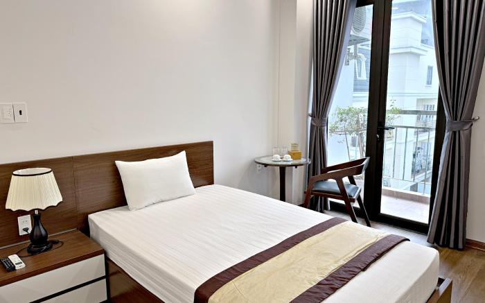 AU79 hotel & apartment