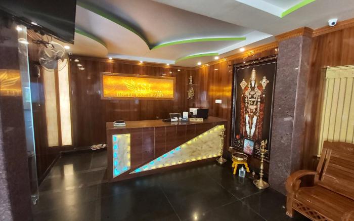 HOTEL KSR GRAND