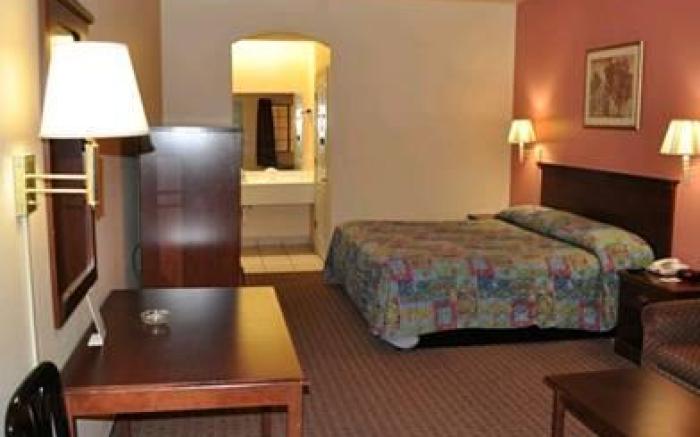 Boca Chica Inn and Suites