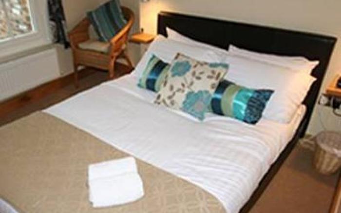 Bridge View Guest House